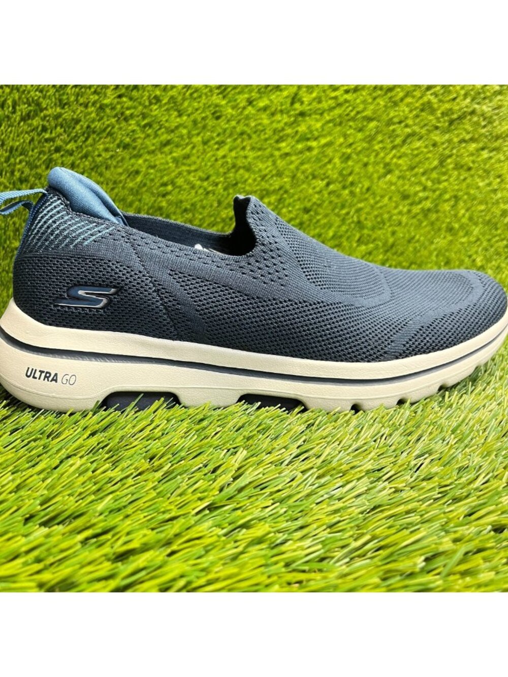 Skechers Go Walk 5 Ritical Mens Size 8 Blue Athletic Slip On Shoes Sneakers